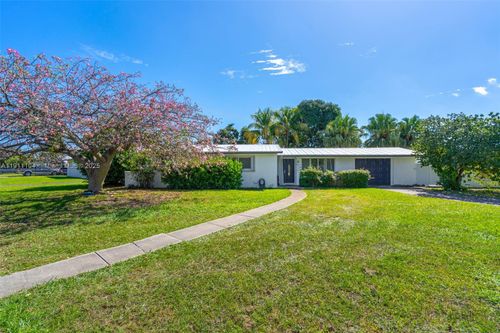 9630 Sw 182nd St, Palmetto Bay, FL, 33157-5633 | Card Image