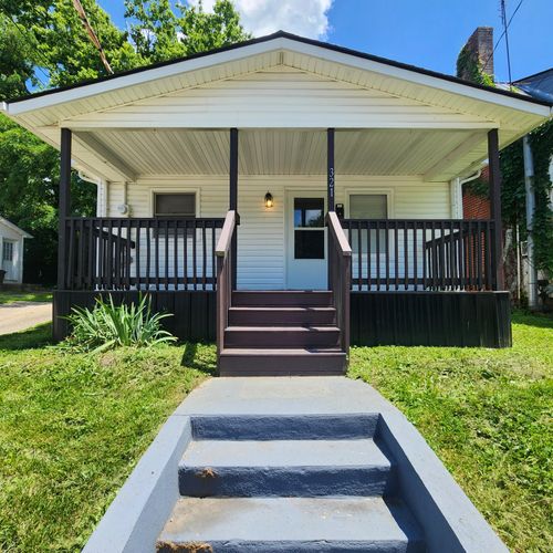 321 Hill St, Richmond, KY, 40475-1515 | Card Image