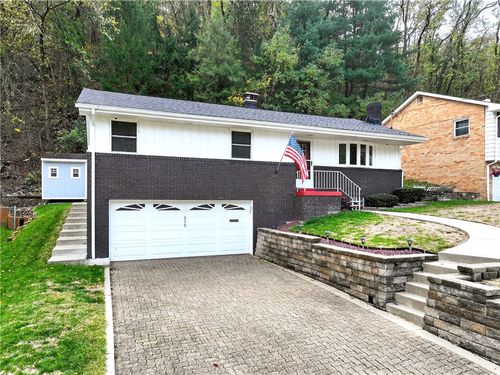 205 Karen Dr, Pittsburgh, PA, 15209-2413 | Card Image