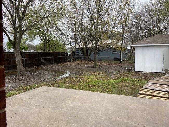1102 N Main St, House other with 3 bedrooms, 2 bathrooms and null parking in Leonard TX | Image 21