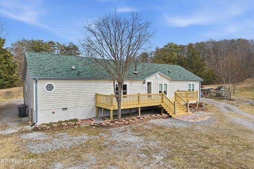 1530 Tom Mccall Rd, Maryville, TN, 37801-1318 | Card Image