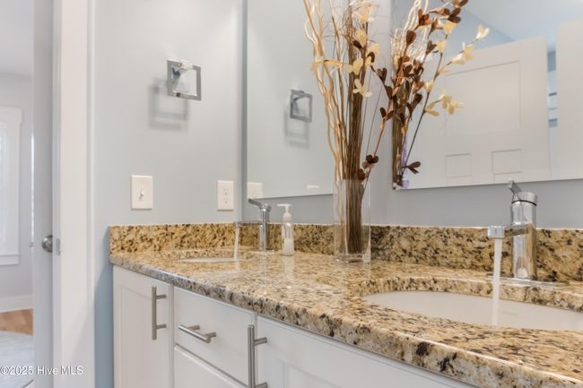 1029 Bennet Ln, House other with 5 bedrooms, 4 bathrooms and 4 parking in Carolina Beach NC | Image 7