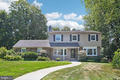 1655 Jarrettown Rd, DRESHER, PA, 19025-1221 | Card Image