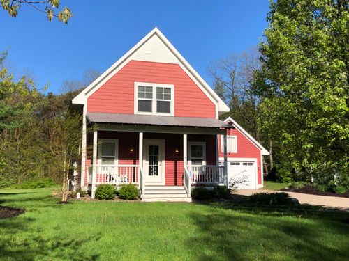 16850 77th St, South Haven, MI, 49090-9450 | Card Image