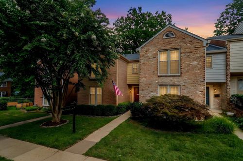 1956 Hopewood Dr, FALLS CHURCH, VA, 22043-1870 | Card Image