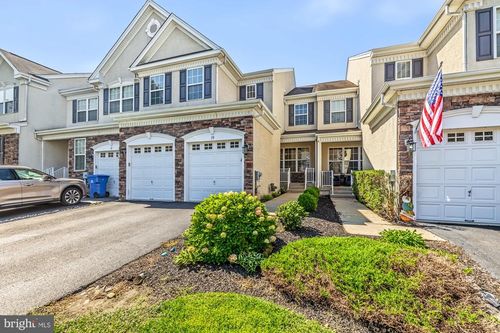 19 Wharton Dr, GLEN MILLS, PA, 19342-9512 | Card Image