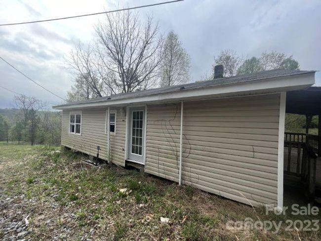 3028 Playmore Beach Rd, House other with 2 bedrooms, 1 bathrooms and null parking in Morganton NC | Image 18