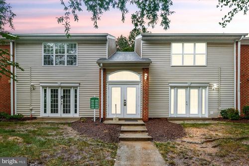 630-15630 Weathervane Trl, WOODBRIDGE, VA, 22191-4134 | Card Image