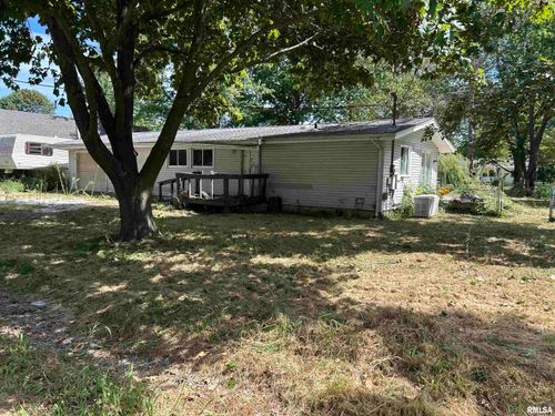 208 S Vollintine Ave, Taylorville, IL, 62568-9002 | Card Image