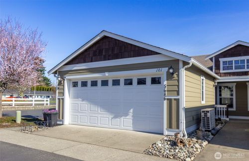 101-5686 Correll Dr, Ferndale, WA, 98248-9075 | Card Image