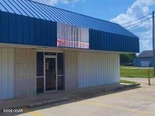 a-3702 E 7th St, Joplin, MO, 64801-5669 | Card Image