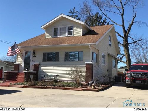 311 N East Ave, Montpelier, OH, 43543-1105 | Card Image