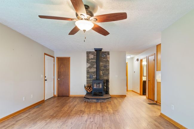321 Brownview Rd, House other with 3 bedrooms, 2 bathrooms and 1 parking in Clarkesville GA | Image 11