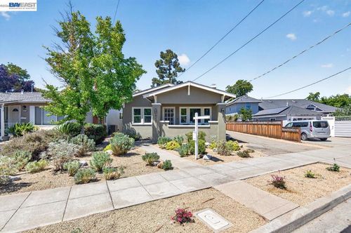 645 S Livermore Ave, Livermore, CA, 94550-4757 | Card Image