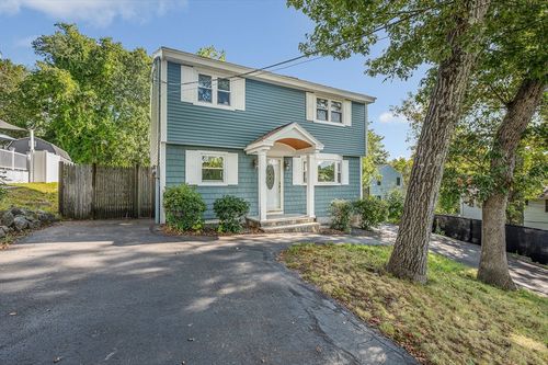 1 Kenwood St, North Billerica, MA, 01862-3136 | Card Image