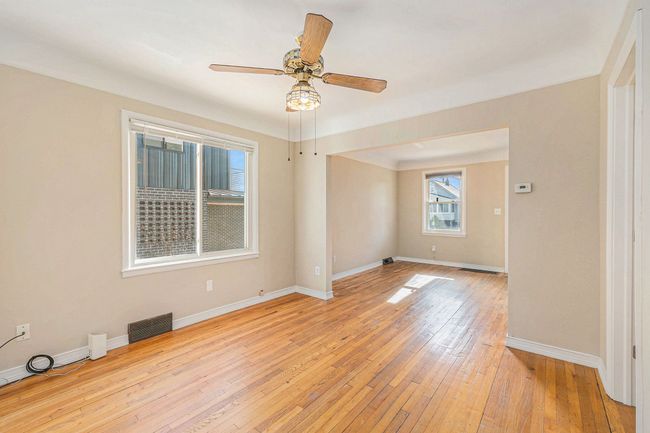 23128 Carlisle Ave, House other with 2 bedrooms, 1 bathrooms and null parking in Hazel Park MI | Image 9