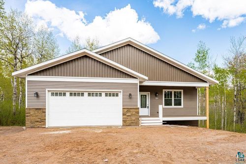 104 Kingsbury Dr, Proctor, MN, 55810-1718 | Card Image