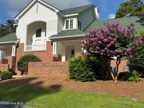 48 N Knoll Rd, Southern Pines, NC, 28387-2900 | Card Image