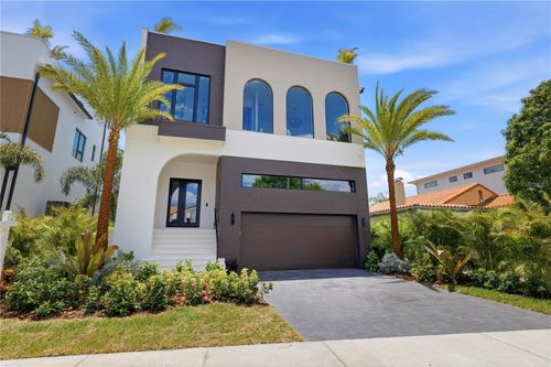 128 Adriatic Ave, TAMPA, FL, 33606-3308 | Card Image