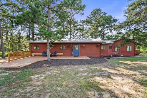 870 Sand Hills Rd, Red Rock, TX, 78662-4523 | Card Image