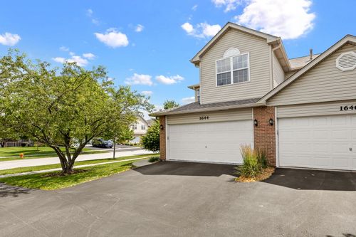 1644 Windward Ave, Naperville, IL, 60563-1896 | Card Image