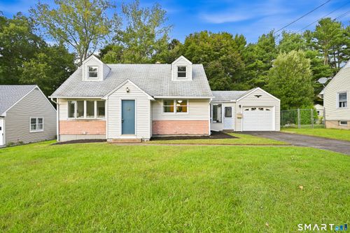 14 Beechwood Dr, Wallingford, CT, 06492-2413 | Card Image
