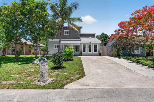 2388 Zeder Ave, Delray Beach, FL, 33444-8117 | Card Image