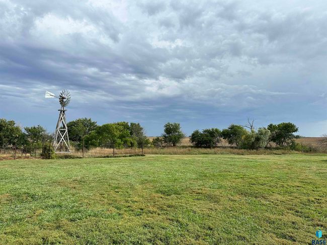 44415 Us Highway 18, House other with 3 bedrooms, 2 bathrooms and null parking in Freeman SD | Image 88