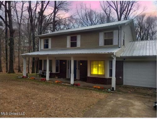 1365 Joann Dr, Southaven, MS, 38671-9463 | Card Image