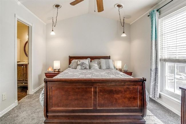 32 Abbey Rd, Condo with 2 bedrooms, 2 bathrooms and null parking in Euless TX | Image 19