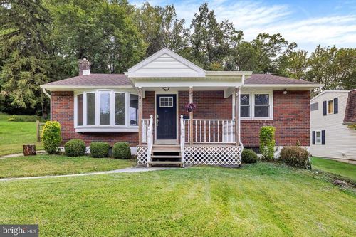 311 Reed St, MOHNTON, PA, 19540-2216 | Card Image