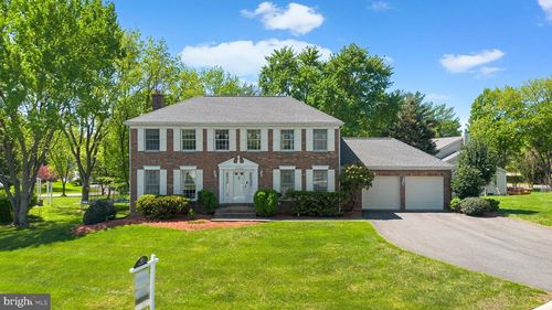 11208 Lake Breeze Dr, NORTH POTOMAC, MD, 20878-4214 | Card Image