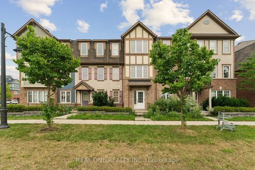 30 Henneberry Lane, Brampton, ON, L7A0V8 | Card Image