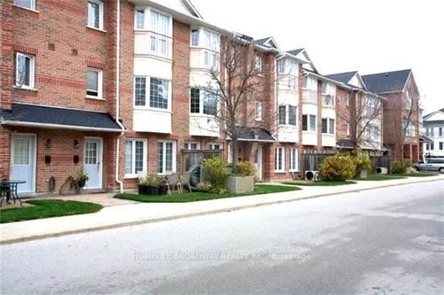 44-151 Townsgate Dr, Thornhill, ON, L4J8J7 | Card Image