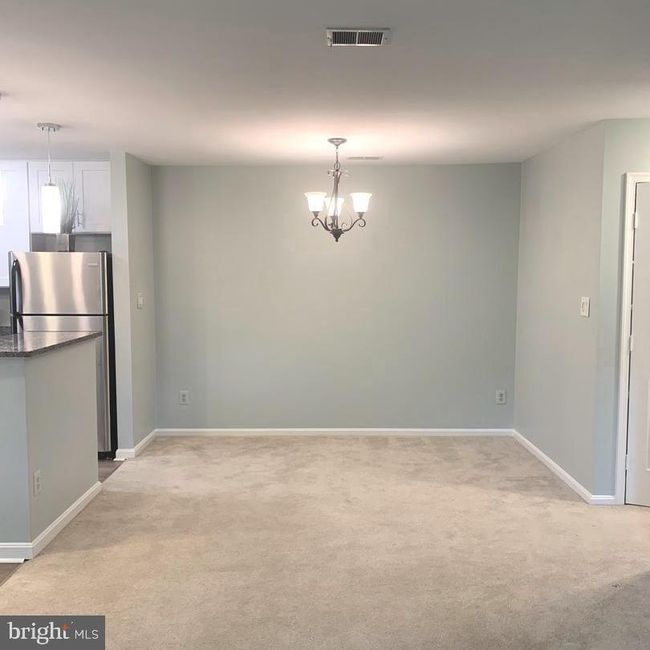 UNIT-302 - 2804 Lee Oaks Pl, Condo with 2 bedrooms, 2 bathrooms and null parking in FALLS CHURCH VA | Image 6