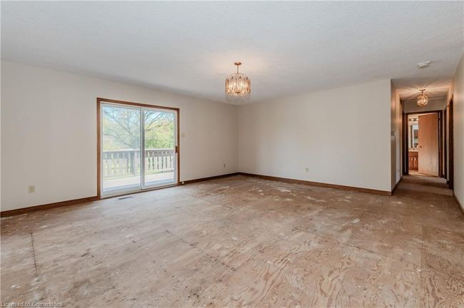 2145 Coronation Blvd, House other with 4 bedrooms, 2 bathrooms and 10 parking in Cambridge ON | Image 8