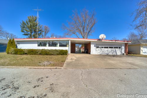 622 E Sunset Dr, North Muskegon, MI, 49445-3064 | Card Image