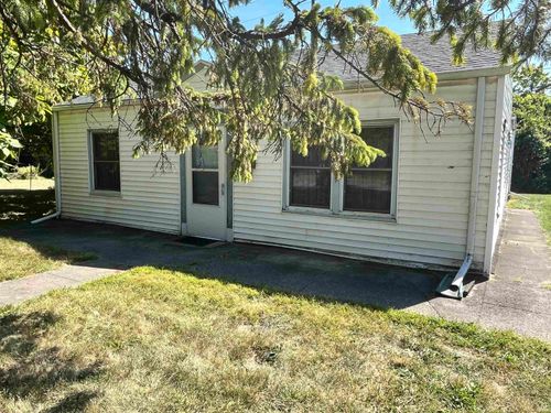 3032 Mcdonald St, Fort Wayne, IN, 46803-1572 | Card Image