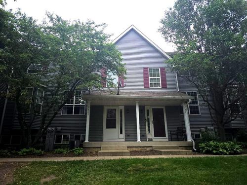 1369 Chestnut Ln, Yorkville, IL, 60560-4549 | Card Image