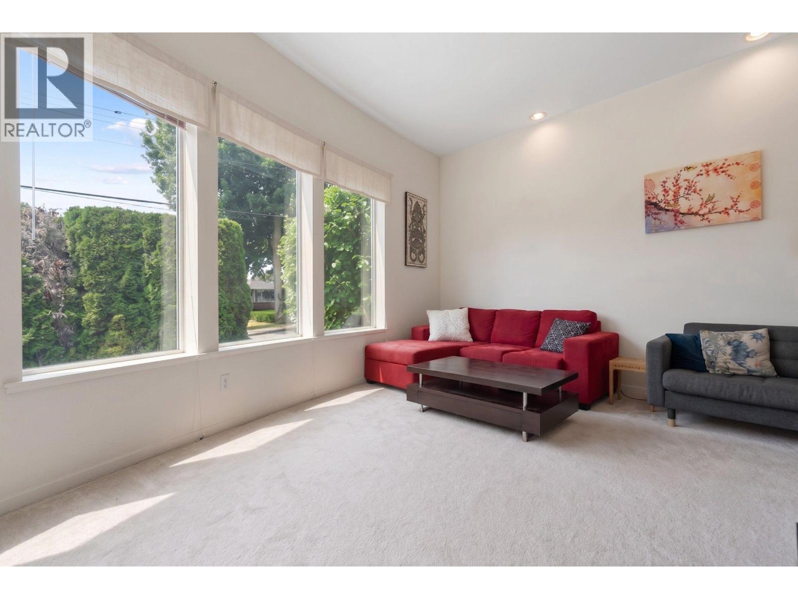 Residential in Burnaby 3
