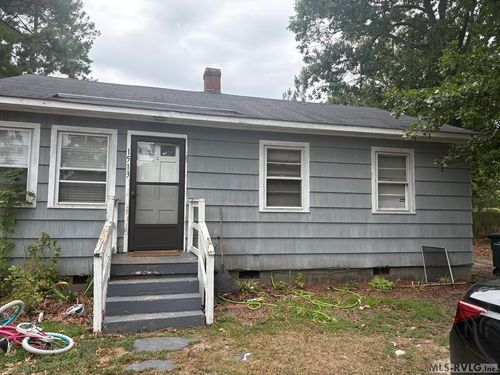 1513 Bolling Rd, Roanoke Rapids, NC, 27870-1410 | Card Image