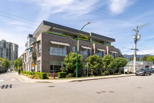 104-1591 Bowser Ave, North Vancouver, BC, V7P2Y4 | Card Image