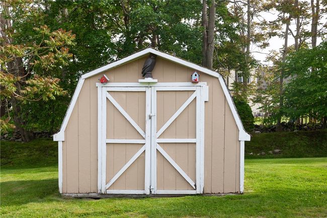 63 Botelho Dr, House other with 3 bedrooms, 2 bathrooms and 6 parking in Portsmouth RI | Image 11