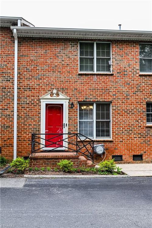 apt-4-612 Sunset Ave, Asheboro, NC, 27203-5367 | Card Image