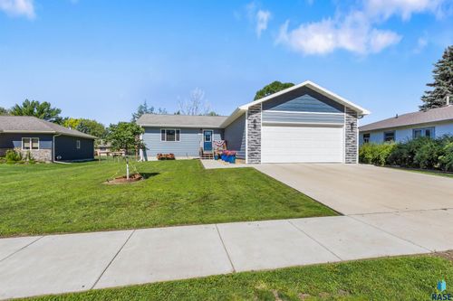 111 Iowa St Street, Centerville, SD, 57014 | Card Image