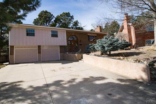 7040 Buckhorn Cir, Colorado Springs, CO, 80919-1303 | Card Image