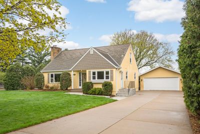 2371 Kressin Avenue, House other with 3 bedrooms, 2 bathrooms and null parking in MENDOTA HEIGHTS MN | Image 3