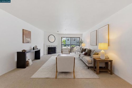 103-389 Belmont St, Oakland, CA, 94610-4800 | Card Image
