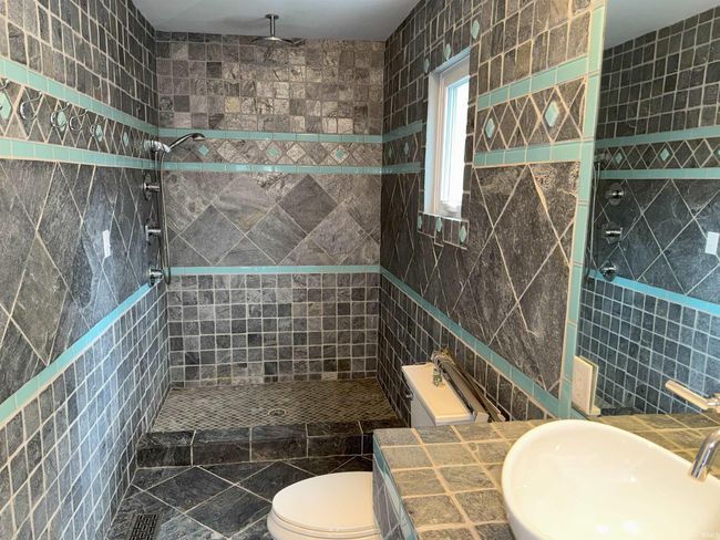 1550 E Pointe Club Dr, House other with 4 bedrooms, 6 bathrooms and null parking in Bloomington IN | Image 31