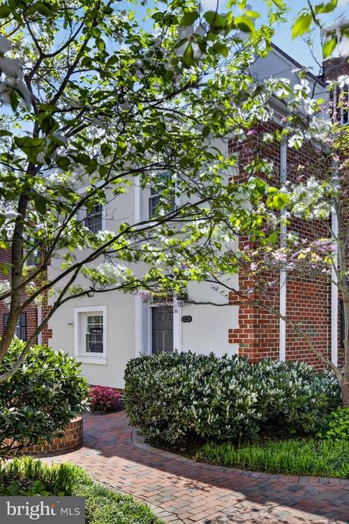 1044 N Royal St, ALEXANDRIA, VA, 22314-1530 | Card Image